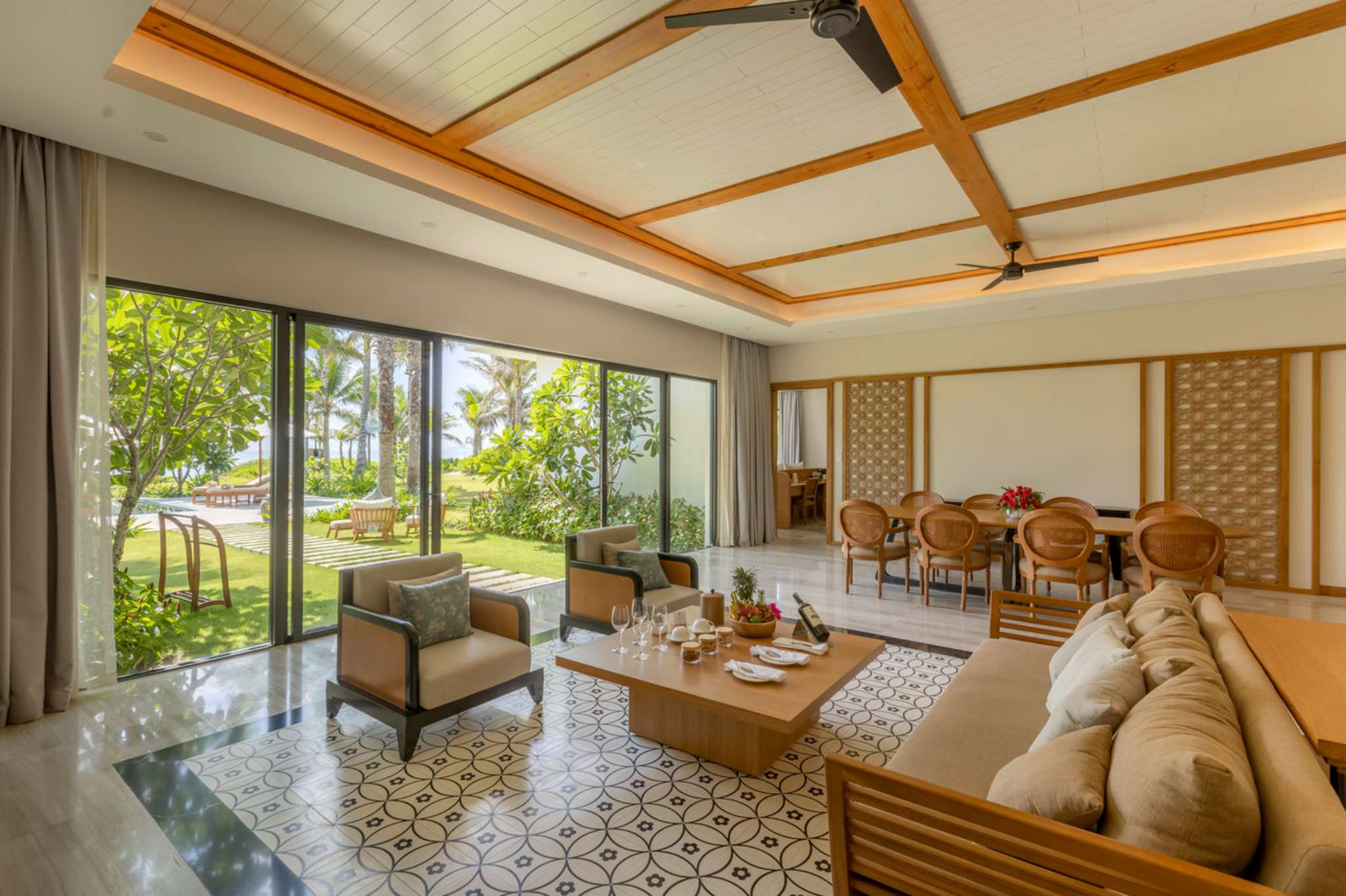 Phòng Noa President tại Selectum Noa Resort Cam Ranh